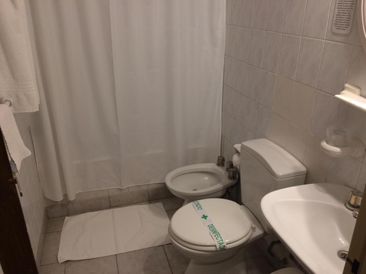 Hotel Pico 헤네랄 피코 외부 사진