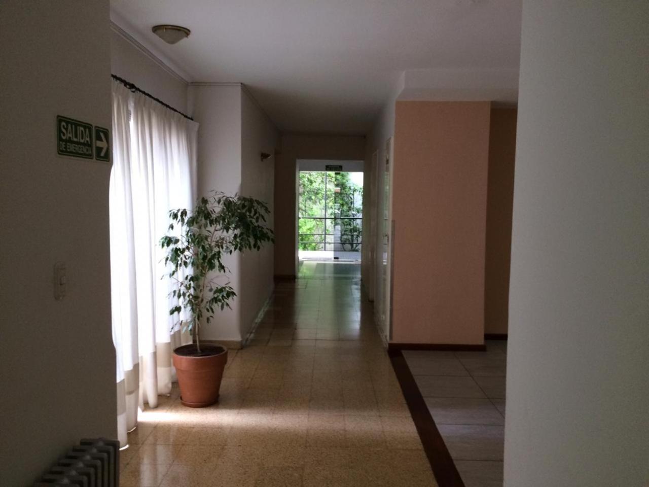 Hotel Pico 헤네랄 피코 외부 사진